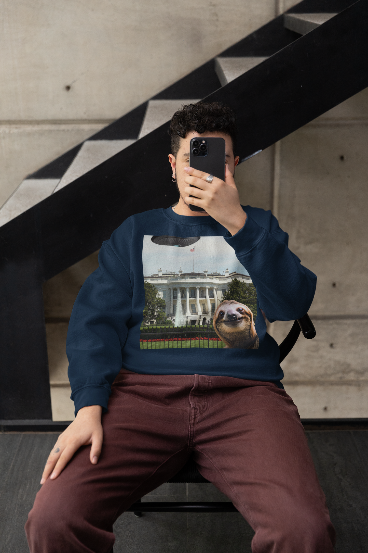 Sloth Selfie White House - Crewneck